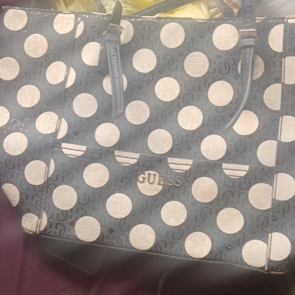 Guess polka dot handbag Some wear and tear